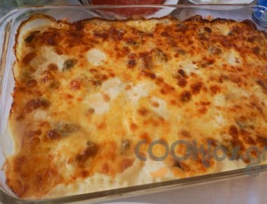 Η συνταγή της ημέρας: Πατάτες με τυριά και αλλαντικά